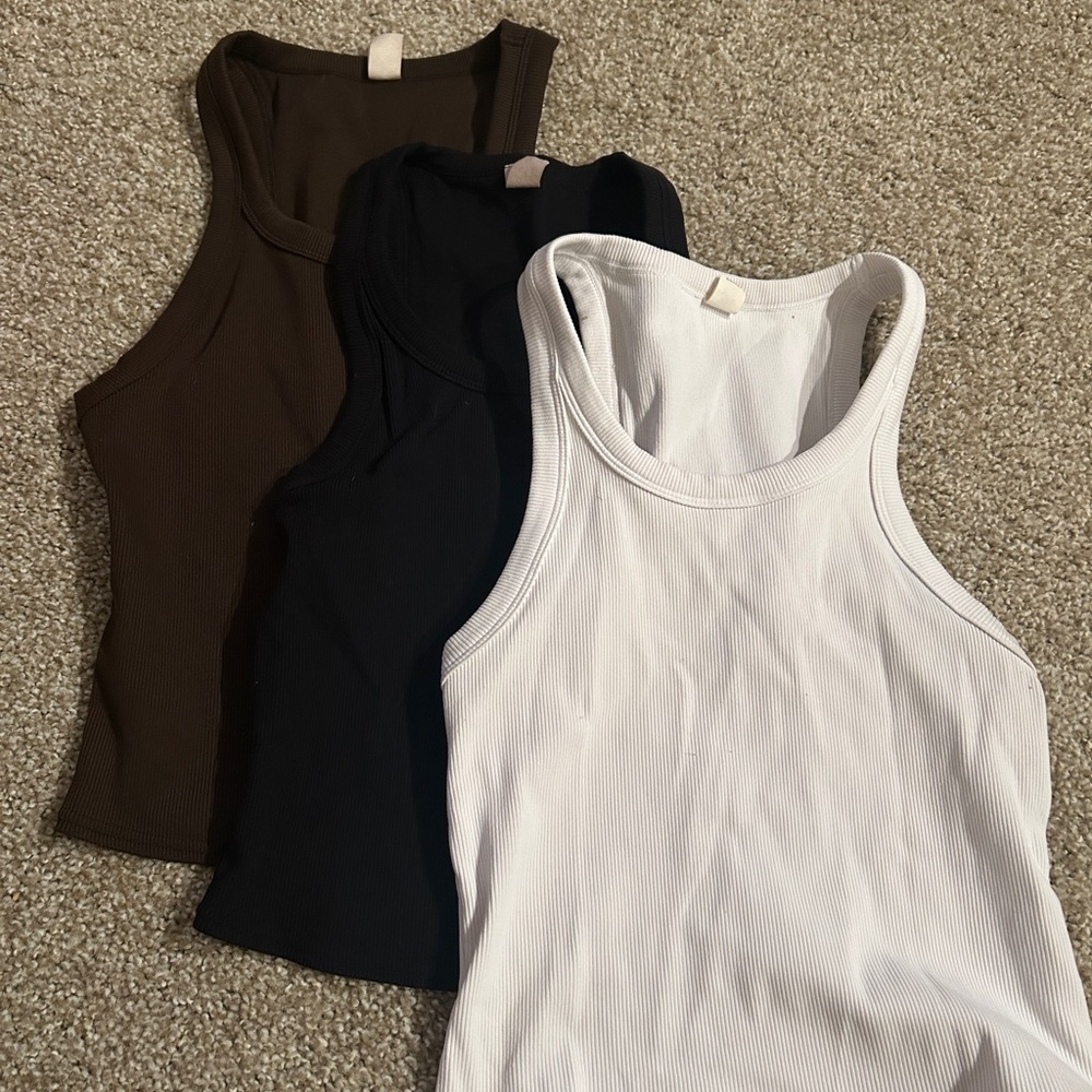 Women's Ribbed Tank Top - Black, White, Brown Alo yoga